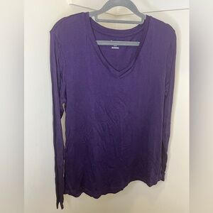 Eddie Bauer Deep Purple Long Sleeve V-Neck Top